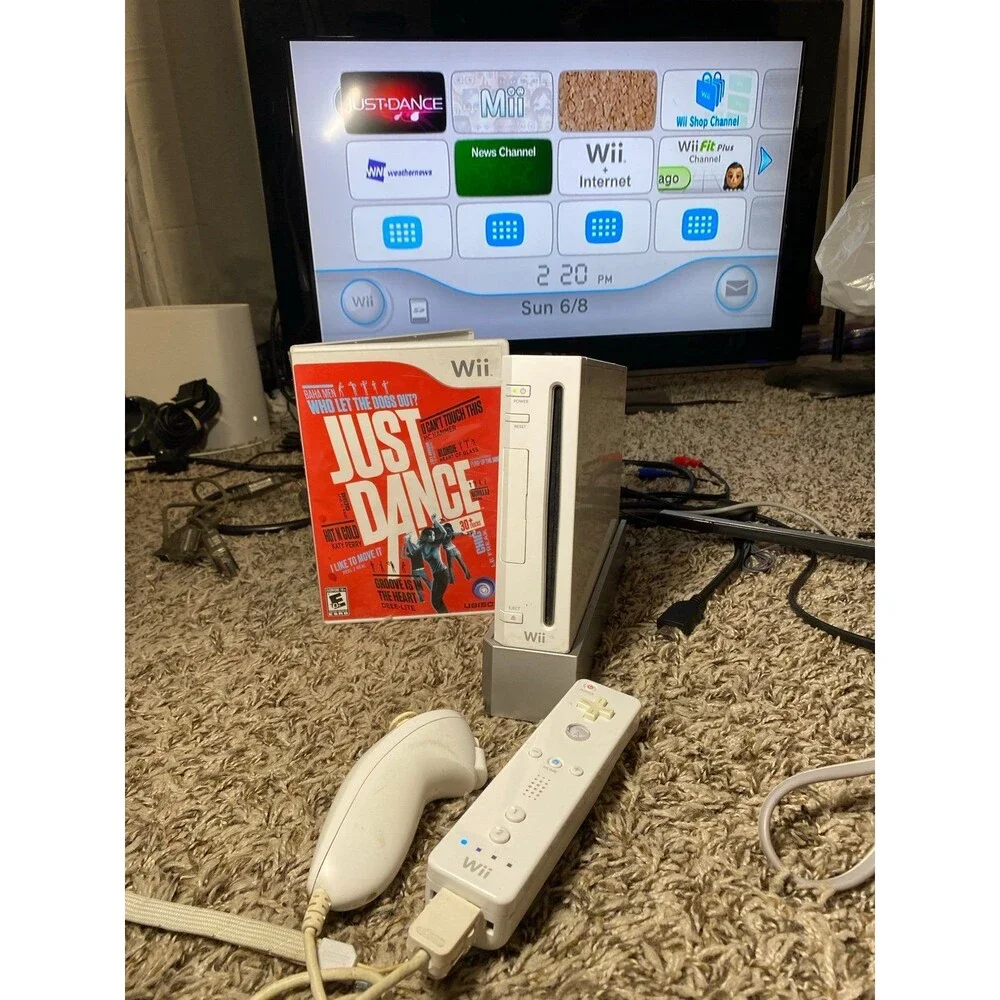 Nintendo Wii Console Authentic part controller, OEM White GameCube Support